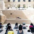 Парижский Лувр открывает свои галереи для тренировок в олимпийском стиле