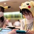 10 000 фанатов покемонов собрались в Японии на чемпионат, чтобы продолжить игру через 30 лет