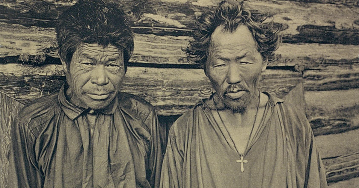 Әдемі қыздардың жалаңаш суреттері