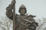 Кем же был киевский князь Владимир - русским, украинцем или викингом?